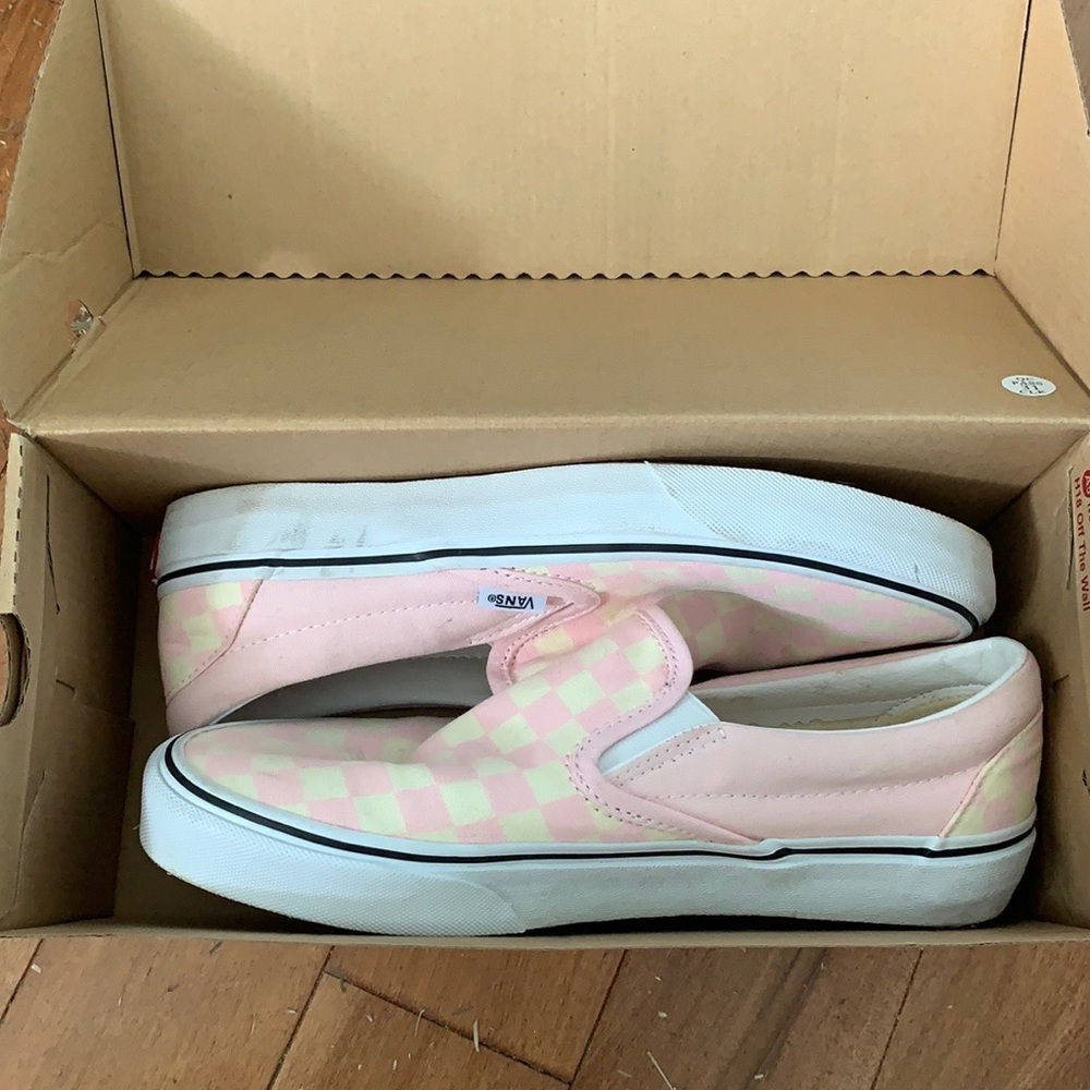 pink size 9 vans